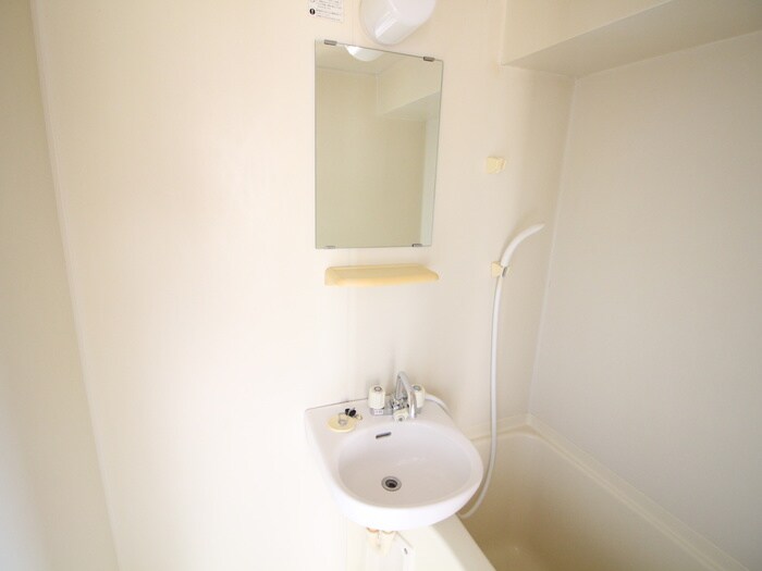 物件内観写真13　(洗面)