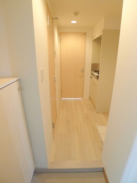物件内観写真7　(廊下)