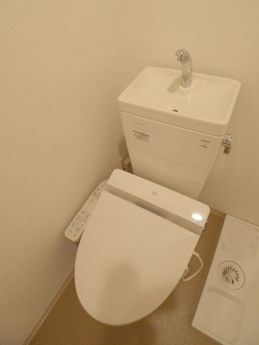 物件内観写真10　(トイレ)