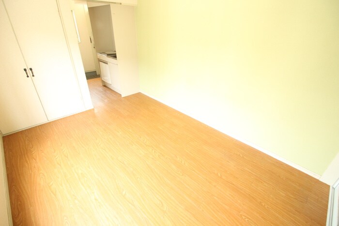 物件内観写真9　(居室)