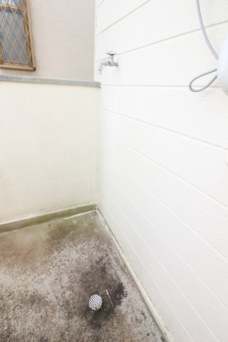 物件内観写真15　(洗濯機置場)