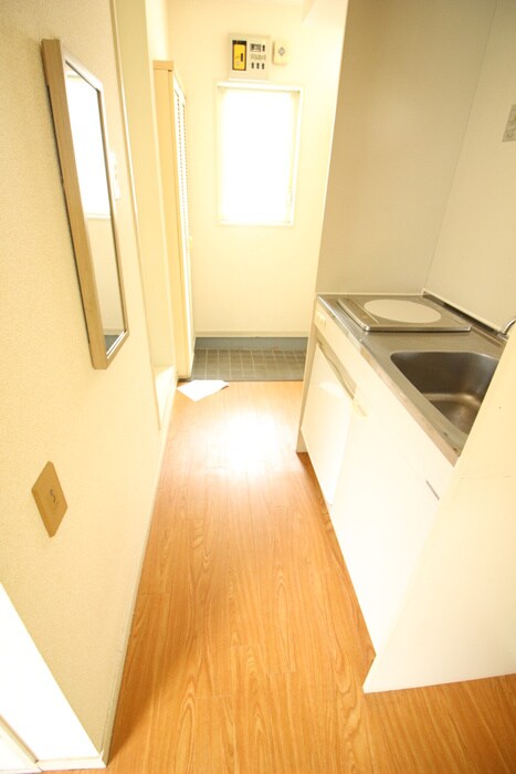 物件内観写真19　(廊下)