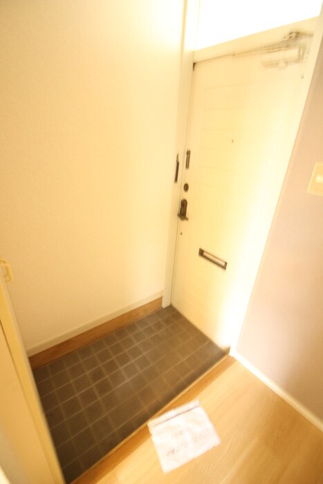 物件内観写真20　(玄関)