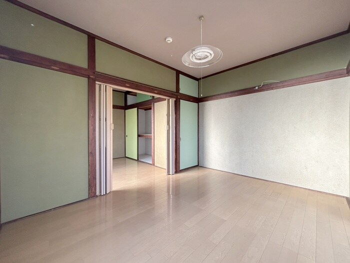 物件内観写真9　(居室)