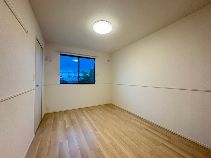 物件内観写真17　(居室)
