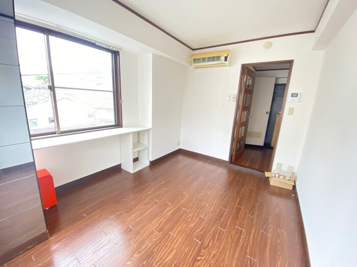 物件内観写真8　(内観写真)