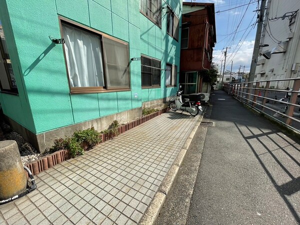 バイク置き場