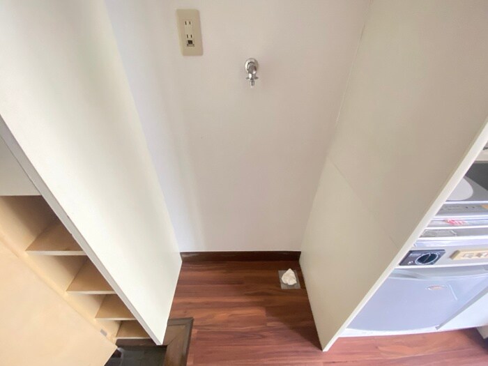 物件内観写真22　(洗濯機置場)