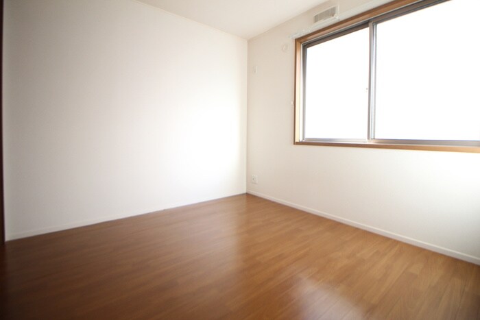 物件内観写真21　(居室)