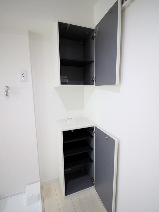 物件内観写真8　(靴箱)