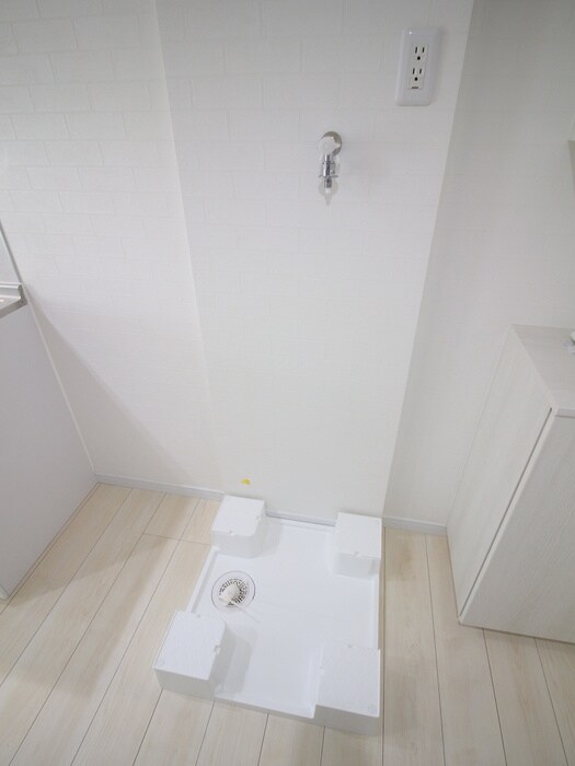 物件内観写真21　(洗濯機置場)