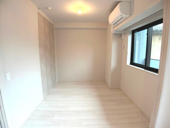 物件内観写真14　(居室)