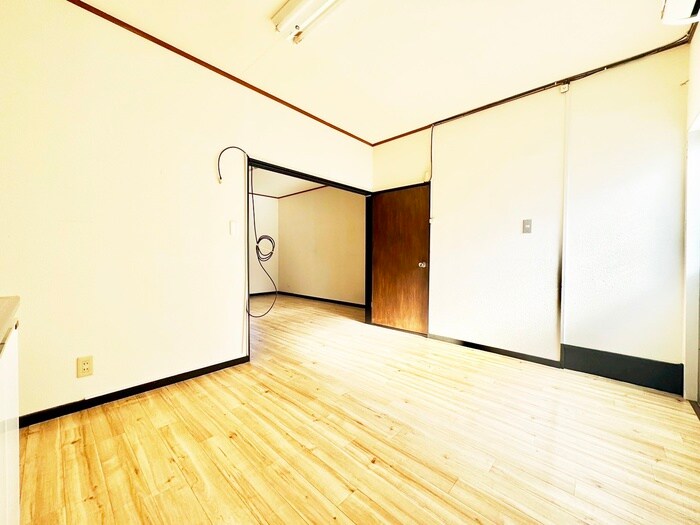 物件内観写真18　(居室)