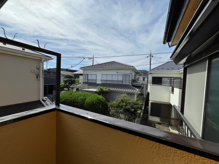 物件内観写真17　(室内からの展望)