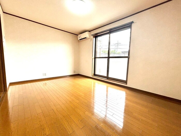 物件内観写真17　(居室)