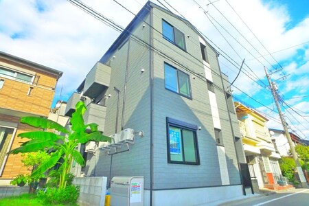 ブルーローズ外観写真