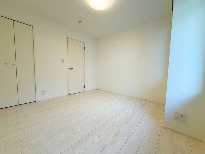 物件内観写真10　(内観写真)