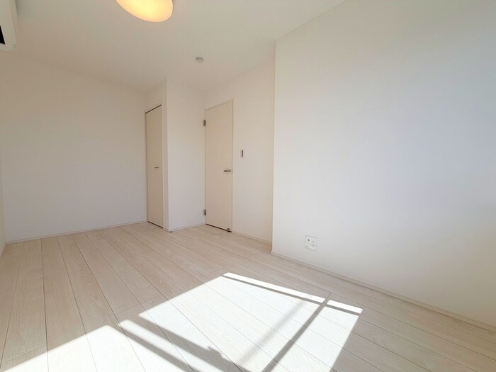 物件内観写真10　(内観写真)