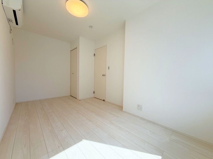 ブルーローズの周辺環境