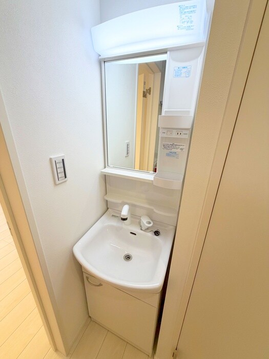 物件内観写真14　(洗面)