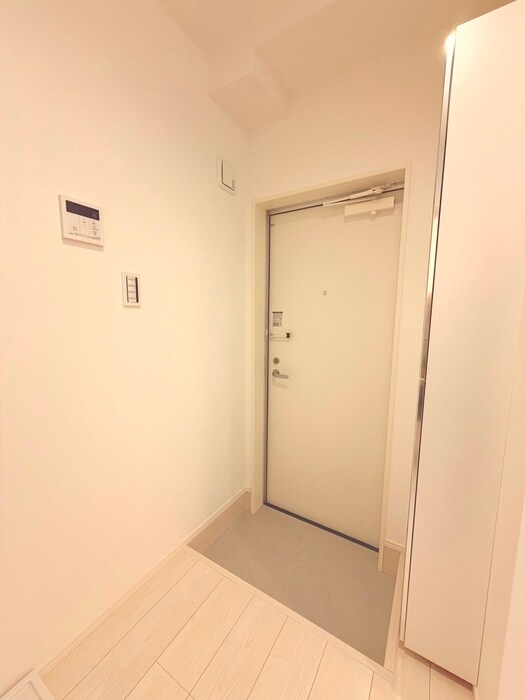物件内観写真15　(玄関)
