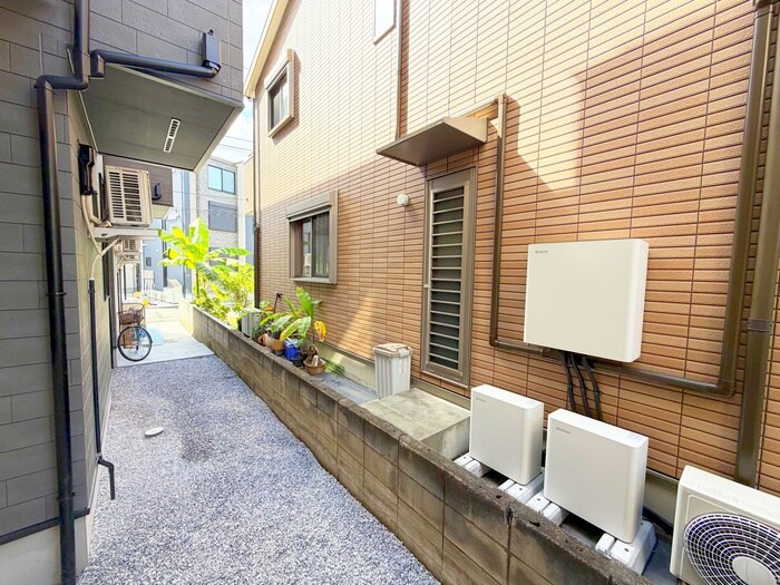 物件内観写真19　(室内からの展望)