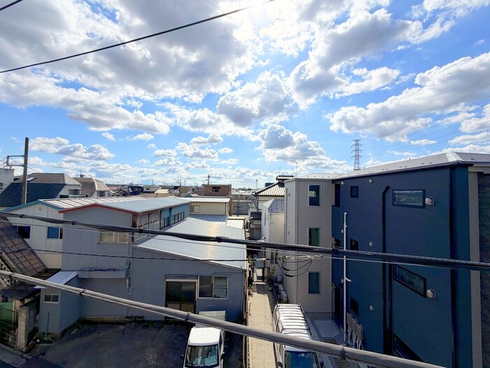 物件内観写真20　(室内からの展望)