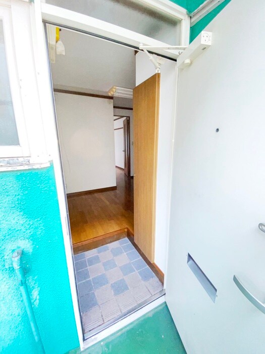 物件内観写真22　(玄関)