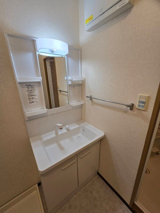 物件内観写真10　(洗面)