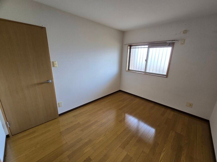 物件内観写真16　(居室)