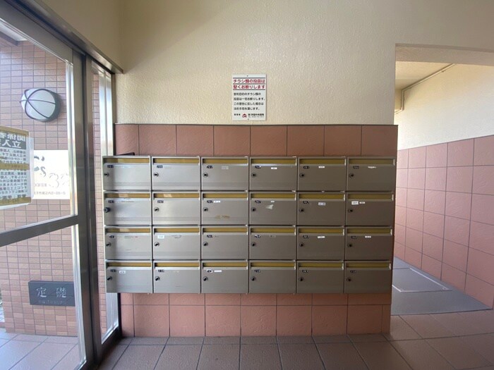 物件外観写真4　(建物設備)