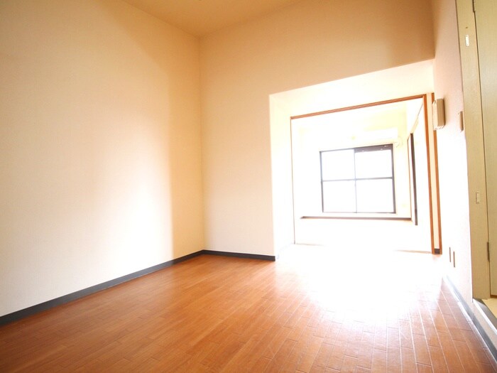 物件内観写真11　(内観写真)