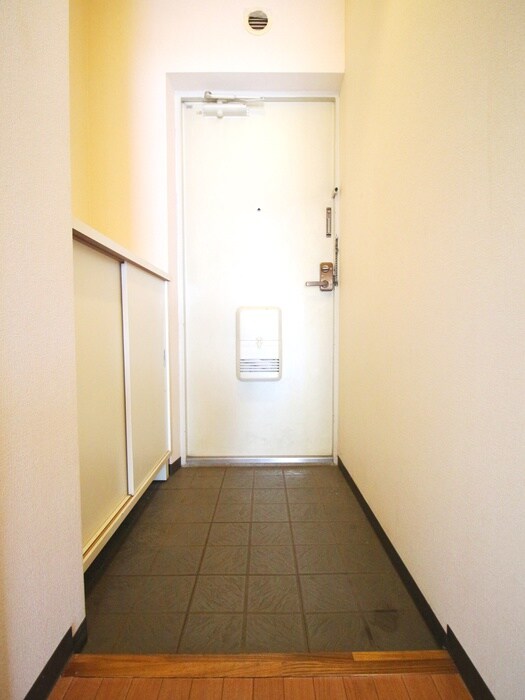 物件内観写真20　(玄関)