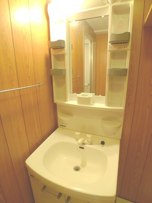 物件内観写真8　(洗面)