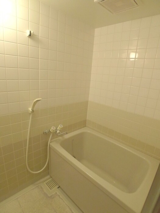 物件内観写真9　(バス／シャワールーム等)