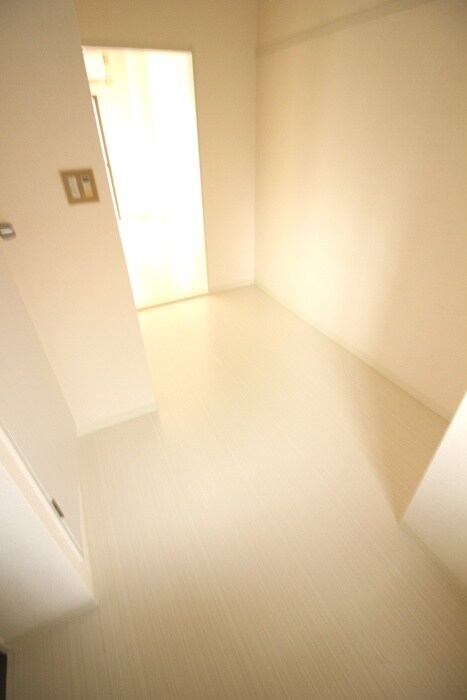 物件内観写真18　(居室)