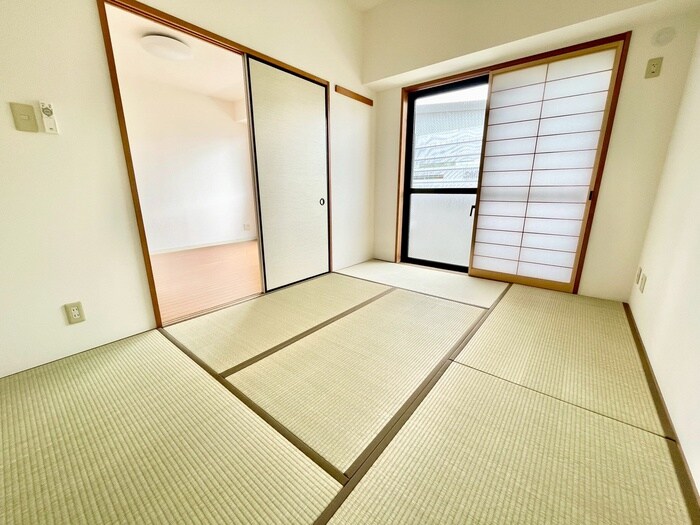 物件内観写真10　(居室)