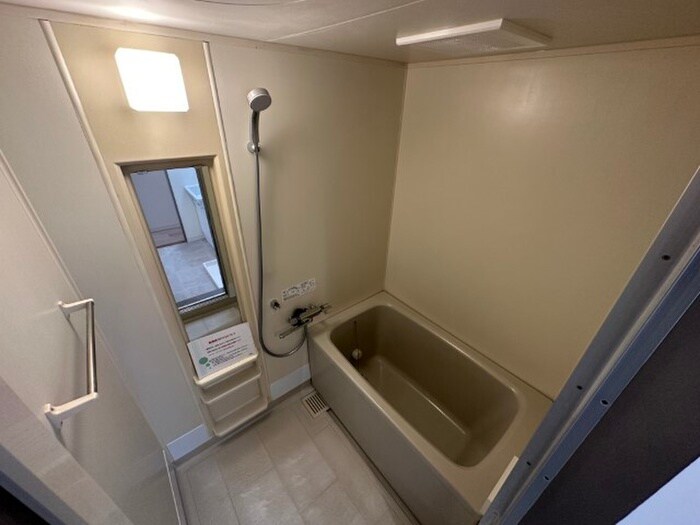 物件内観写真10　(バス／シャワールーム等)