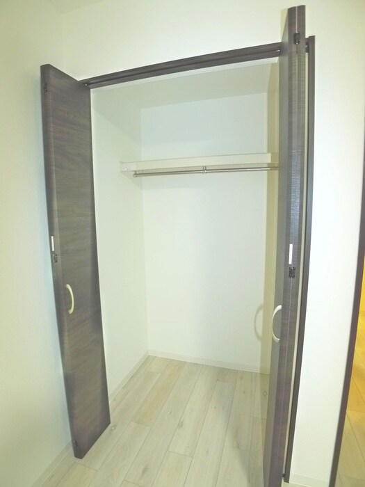 物件内観写真21　(収納)