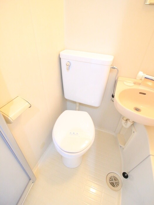 物件内観写真12　(トイレ)