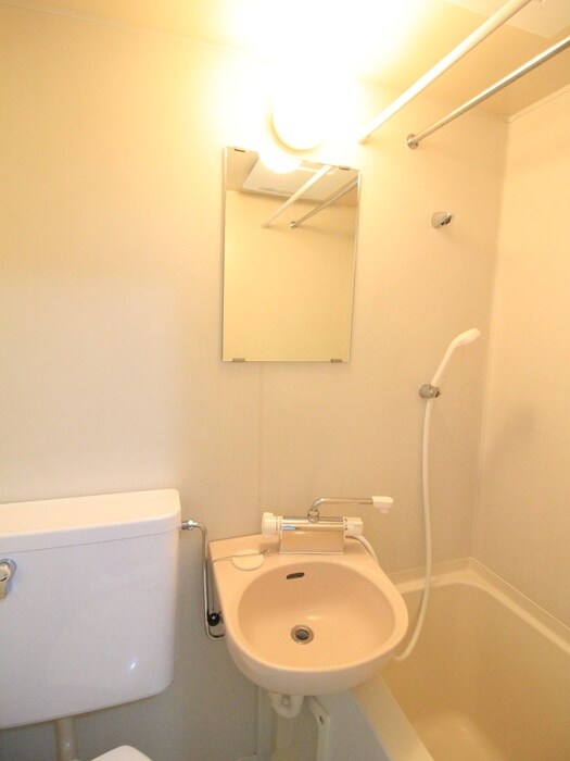 物件内観写真13　(洗面)