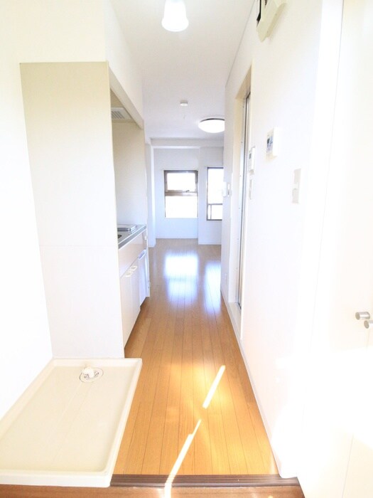 物件内観写真19　(廊下)