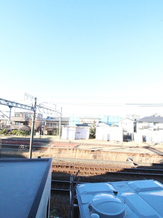 物件内観写真22　(室内からの展望)