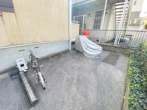 駐輪場