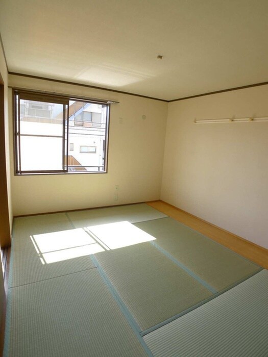 物件内観写真9　(居室)