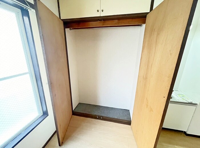 物件内観写真11　(収納)