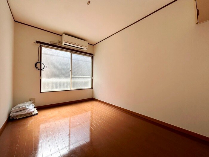 物件内観写真17　(居室)