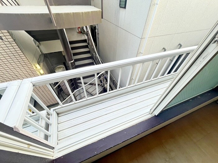 物件内観写真17　(ベランダ・バルコニー)