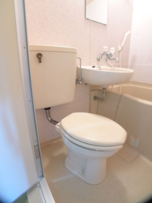 物件内観写真11　(トイレ)