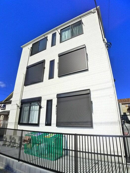 物件外観写真2　(外観写真)